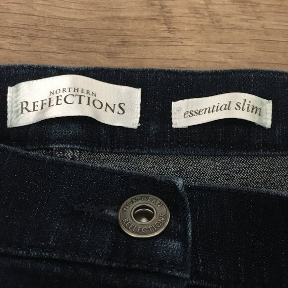 Northern Reflections Dark Blue Essential Slim Ankle Jeans - Picture 4 of 10